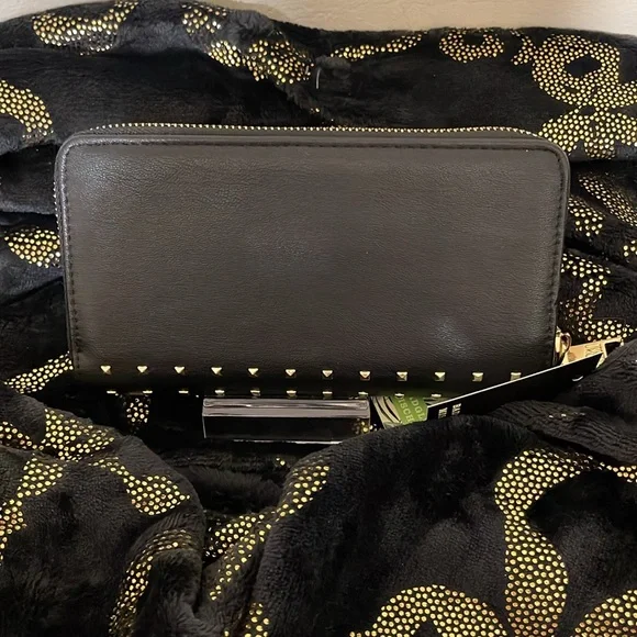 Badgley Mischka bundle - Picture 4 of 9